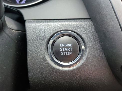Used 2022 Toyota Camry SE w/ Convenience Package FWD image 21