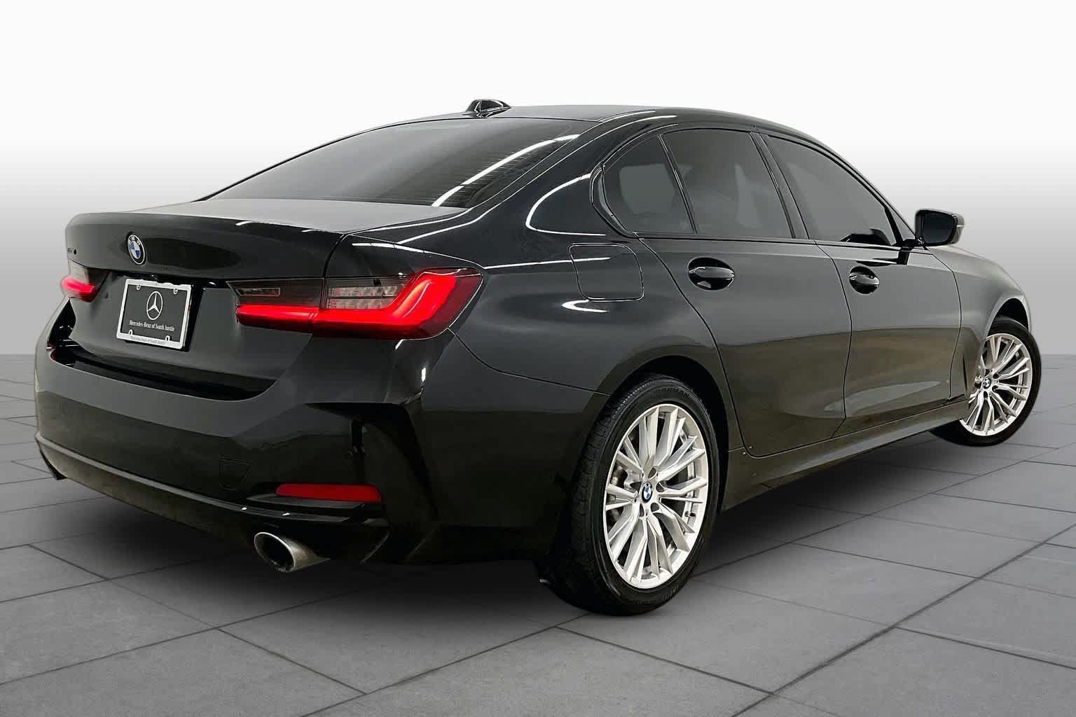 Used 2023 BMW 330i xDrive Sedan w/ Driving Assistance Package AWD/4WD image 13