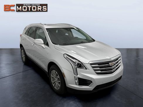Used 2017 Cadillac XT5 Luxury w/ LPO, Wheel Lock Package image 7