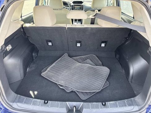 Used 2017 Subaru Impreza 2.0i image 8