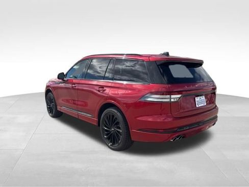 New 2026 Lincoln Aviator Reserve image 4