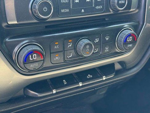 Used 2017 Chevrolet Silverado 1500 LT w/ Texas Edition RWD image 10