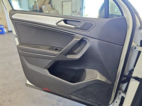 Used 2022 Volkswagen Tiguan S AWD/4WD image 27