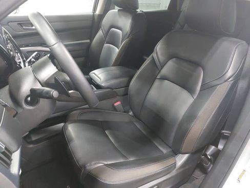 Certified 2024 Nissan Pathfinder SL AWD/4WD image 15