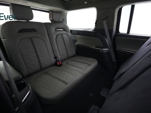 Used 2024 Rivian R1S Adventure AWD/4WD image 26