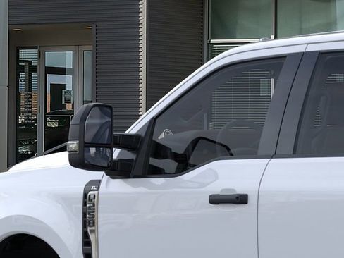 New 2026 Ford F250 XL w/ FX4 Off-Road Package image 20