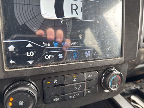 Used 2016 Ford F150 XLT w/ Equipment Group 301A Mid image 19