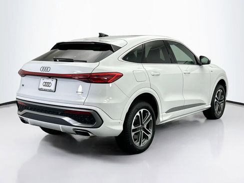 Used 2025 Audi Q5 Premium Plus w/ Premium Plus image 6