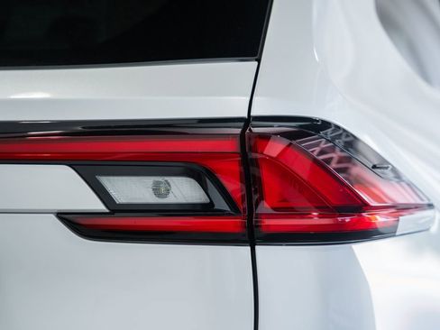 New 2026 Toyota Grand Highlander AWD image 6