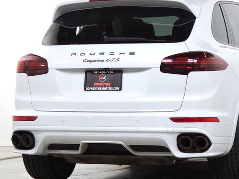 Used 2016 Porsche Cayenne GTS w/ Premium Package Plus image 10