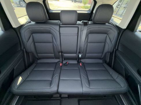 Used 2026 Lincoln Nautilus Premier w/ Equipment Group 102A AWD/4WD image 26