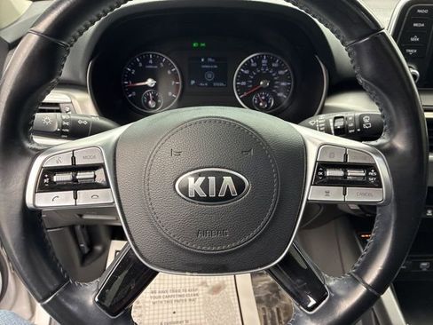 Used 2021 Kia Telluride S image 12