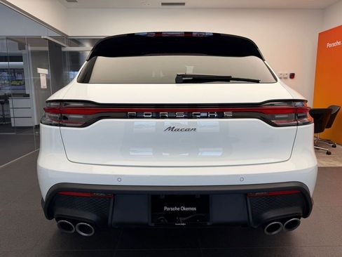 Used 2026 Porsche Macan AWD/4WD image 8