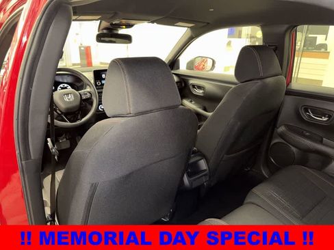 Used 2024 Honda HR-V Sport image 27