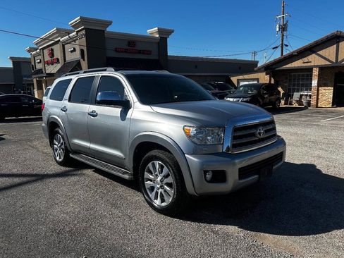 Used 2016 Toyota Sequoia Limited image 4