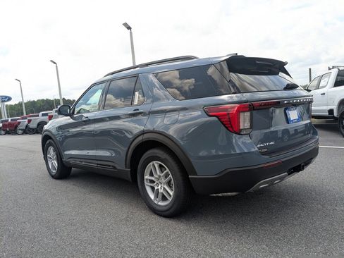 New 2026 Ford Explorer Active w/ Active Comfort Package RWD image 6