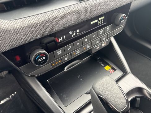 New 2026 Subaru Outback Limited image 23