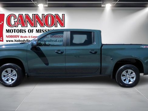 Used 2025 Chevrolet Silverado 1500 LT AWD/4WD image 8