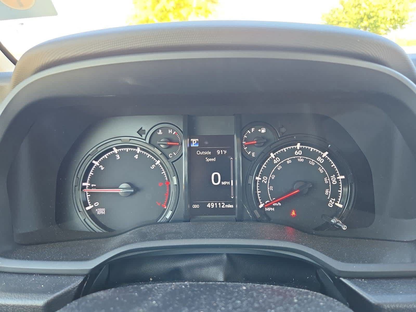 Used 2023 Toyota 4Runner SR5 AWD/4WD image 30