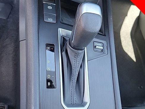 New 2025 Nissan Kicks S image 27