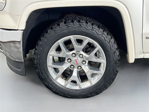 Used 2015 GMC Sierra 1500 SLT w/ SLT Crew Cab Value Package image 18