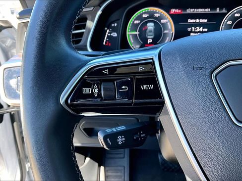 Used 2021 Audi A7 e Prestige w/ Prestige Package image 23