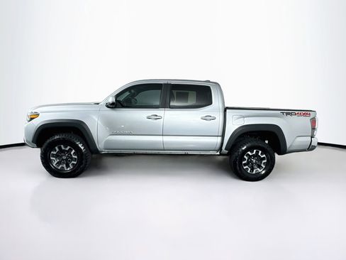 Used 2023 Toyota Tacoma TRD Off-Road AWD/4WD image 6