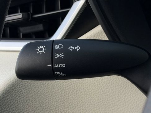 Used 2026 Toyota Corolla LE FWD image 21