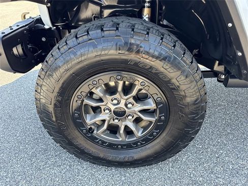 Used 2022 Jeep Wrangler Unlimited Rubicon w/ Trailer Tow Package image 45