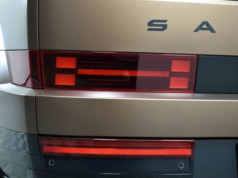 Used 2024 Hyundai Santa Fe Calligraphy image 28