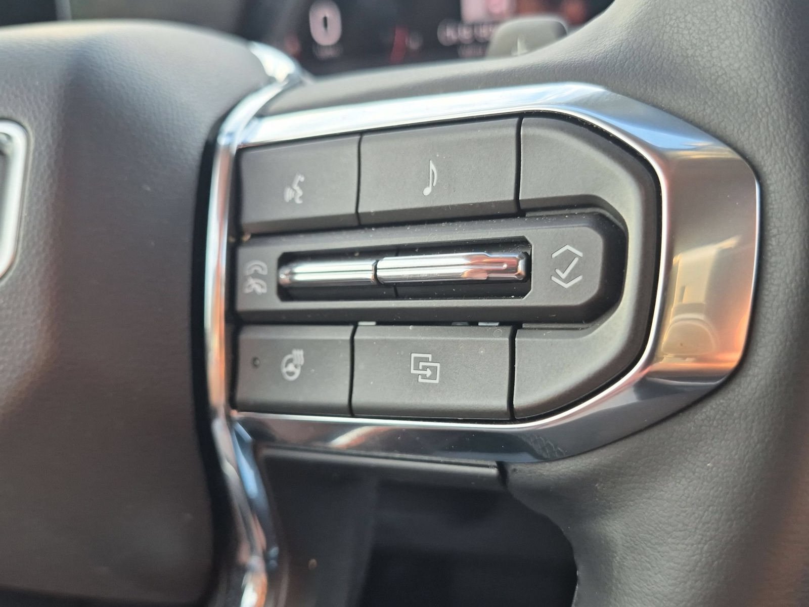 Used 2026 GMC Terrain Denali AWD/4WD image 15