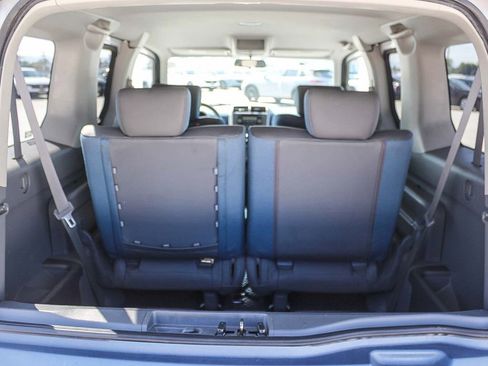 Used 2005 Honda Element EX image 25