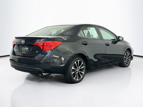 Used 2017 Toyota Corolla SE FWD image 9