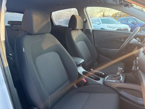 Used 2023 Hyundai Kona SEL image 15