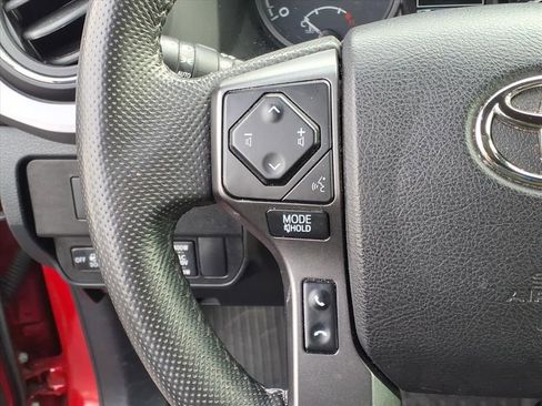 Used 2021 Toyota Tacoma TRD Sport image 20