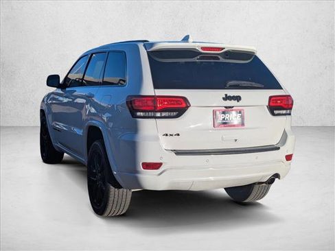 Used 2021 Jeep Grand Cherokee Laredo X image 8