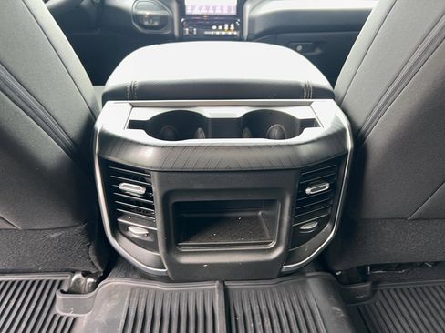 Used 2025 RAM 3500 Big Horn AWD/4WD image 27