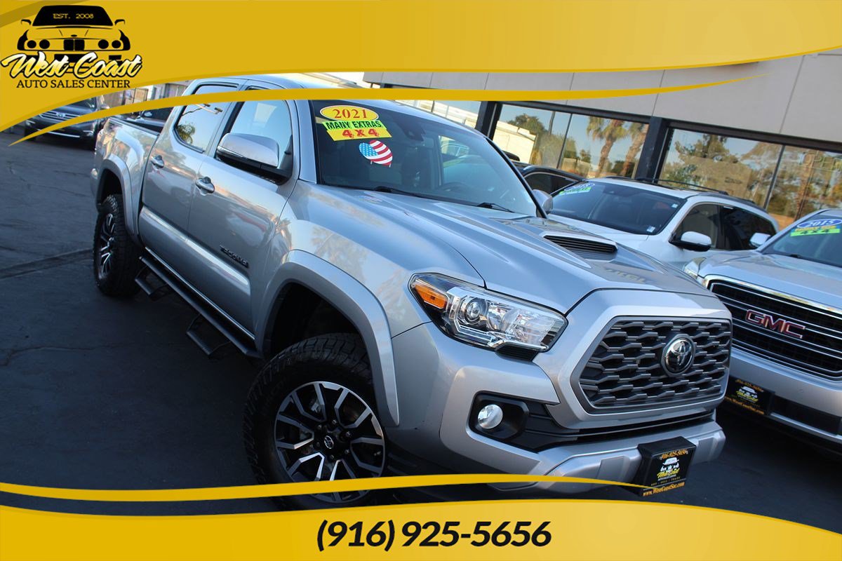 Used 2021 Toyota Tacoma TRD Sport w/ Technology Package AWD/4WD image 1
