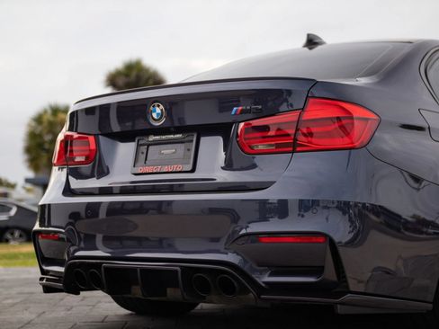 Used 2017 BMW M3 RWD image 17
