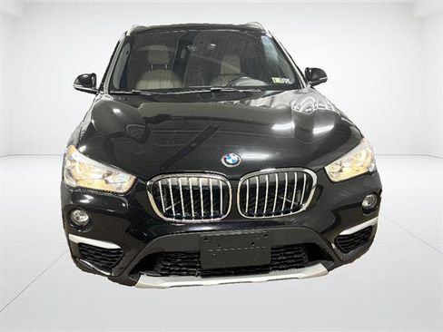 Used 2018 BMW X1 xDrive28i w/ Convenience Package image 3