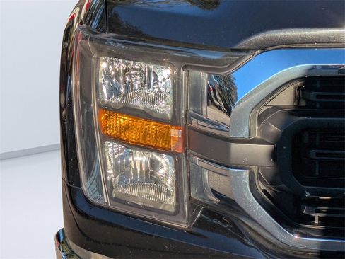 Used 2023 Ford F150 XLT image 9