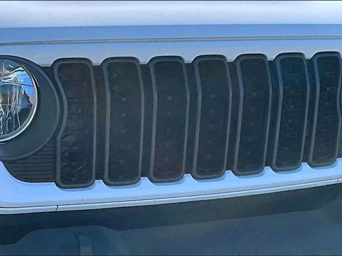 Used 2024 Jeep Wrangler Unlimited Sport AWD/4WD image 33