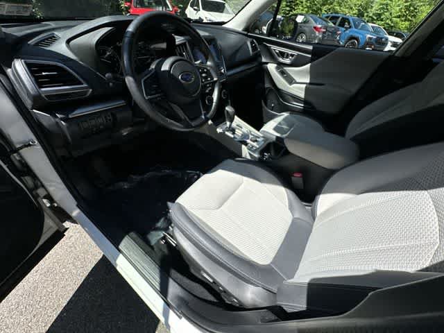 Used 2019 Subaru Forester Premium AWD/4WD image 16