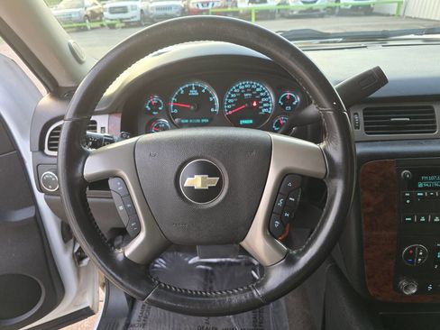 Used 2012 Chevrolet Tahoe LT w/ Texas Edition image 24