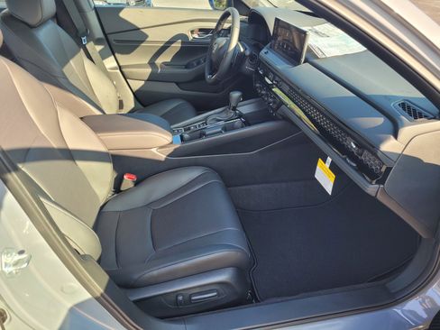 New 2025 Honda Accord Sport image 18