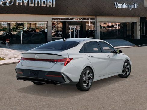 New 2026 Hyundai Elantra SEL Sport Premium FWD image 4