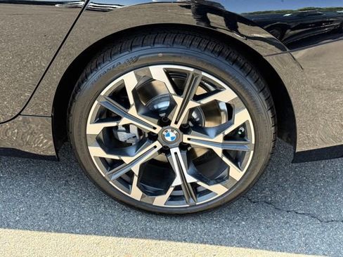 New 2026 BMW 330i Sedan image 14