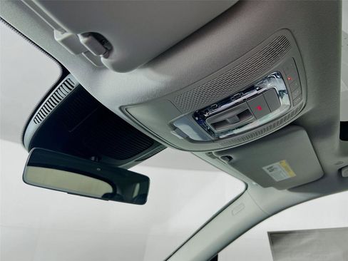 New 2026 Mercedes-Benz GLE 350 4MATIC image 11