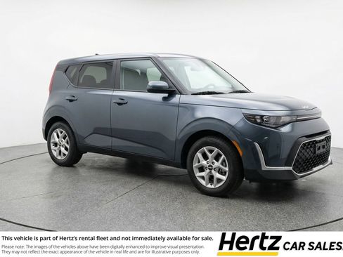 Used 2025 Kia Soul LX w/ LX Technology Package FWD image 1