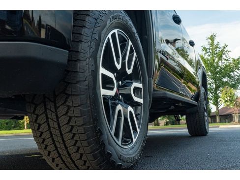 Used 2026 GMC Sierra 1500 AT4 w/ AT4 Premium Package AWD/4WD image 10
